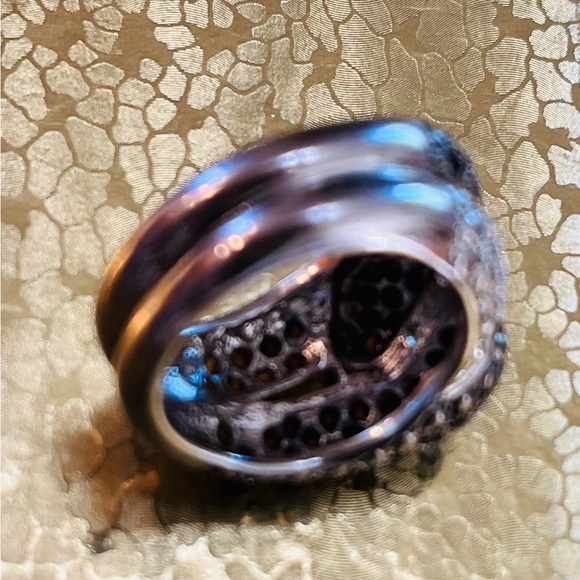 Rhodium plated black and clear pave set cubic zirconia Art deco style ring sz.7 - Picture 7 of 8
